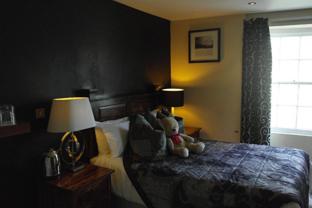 The Ship And Castle Hotel Chew Magna Room photo